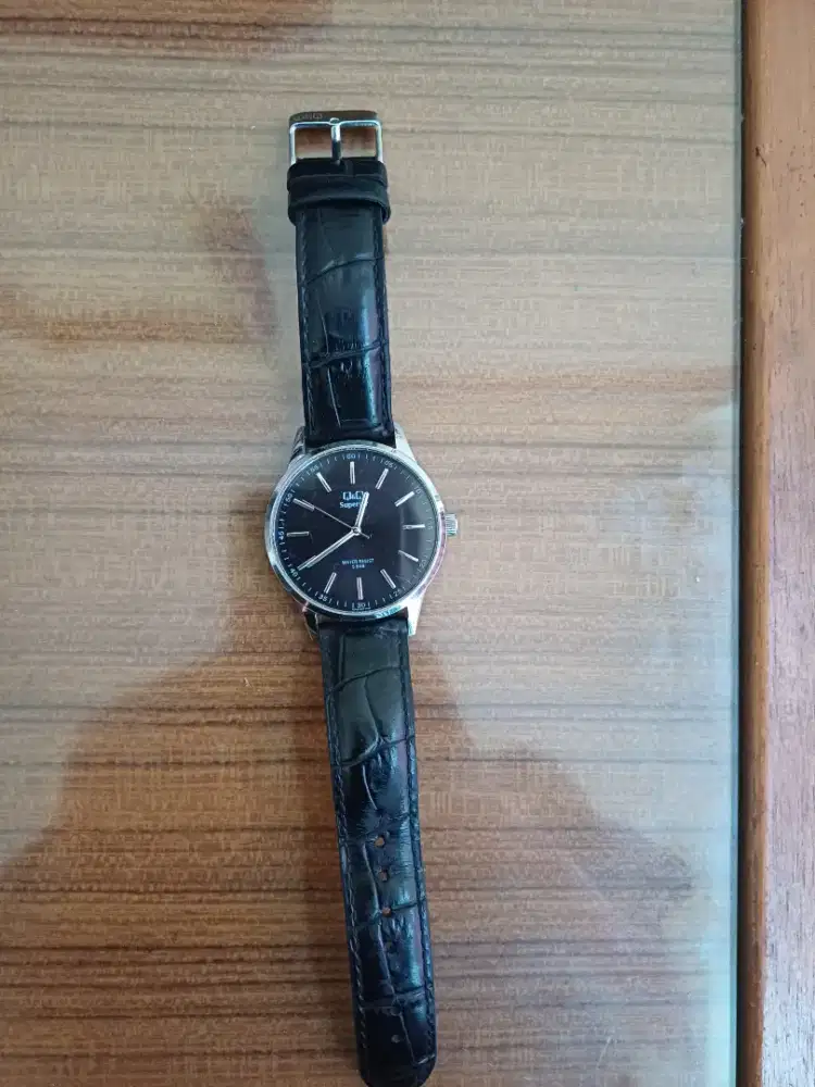 Jam Tangan Q&q superior nett