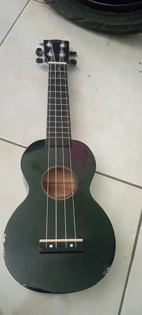 ukulele merk MAHALO