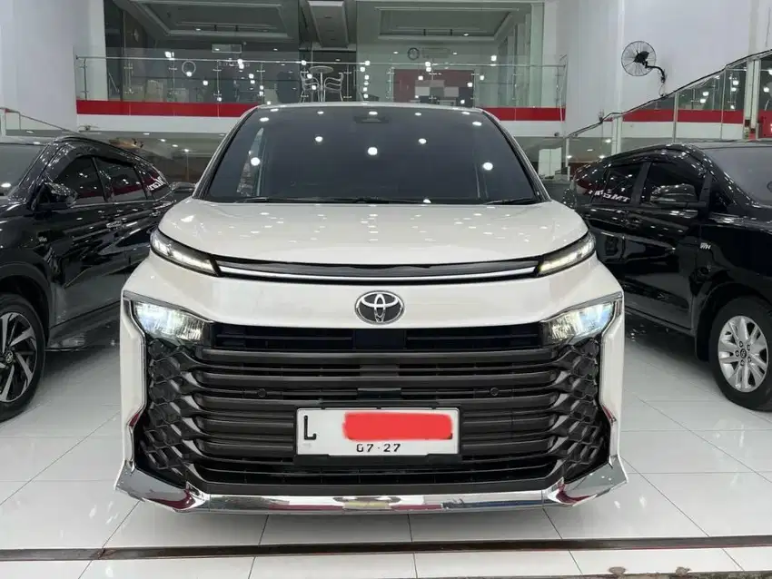 VOXY 2.0 Tahun 2022,KM 44 Rb
