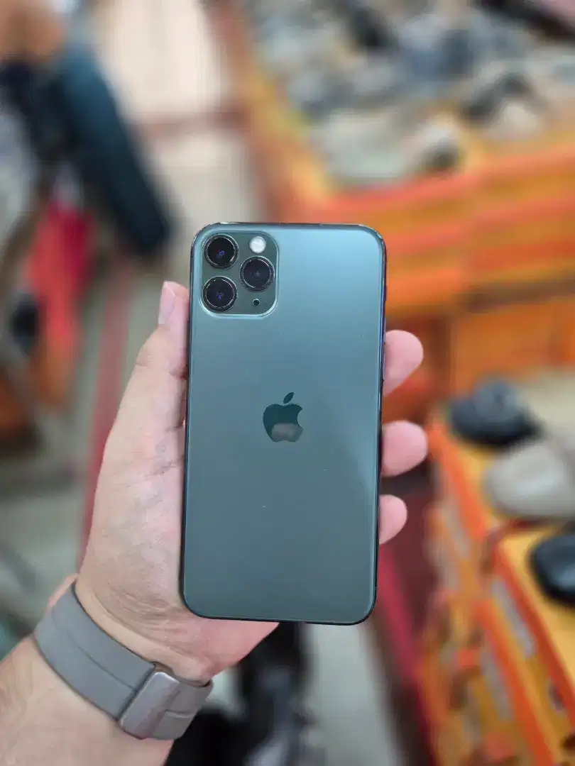 Iphone 11 pro 256gb green dualsim nano hk version mantap x