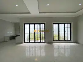 Jual Villa 2 Tingkat di Komplek Citraland Helvetia (Dekat Club House)