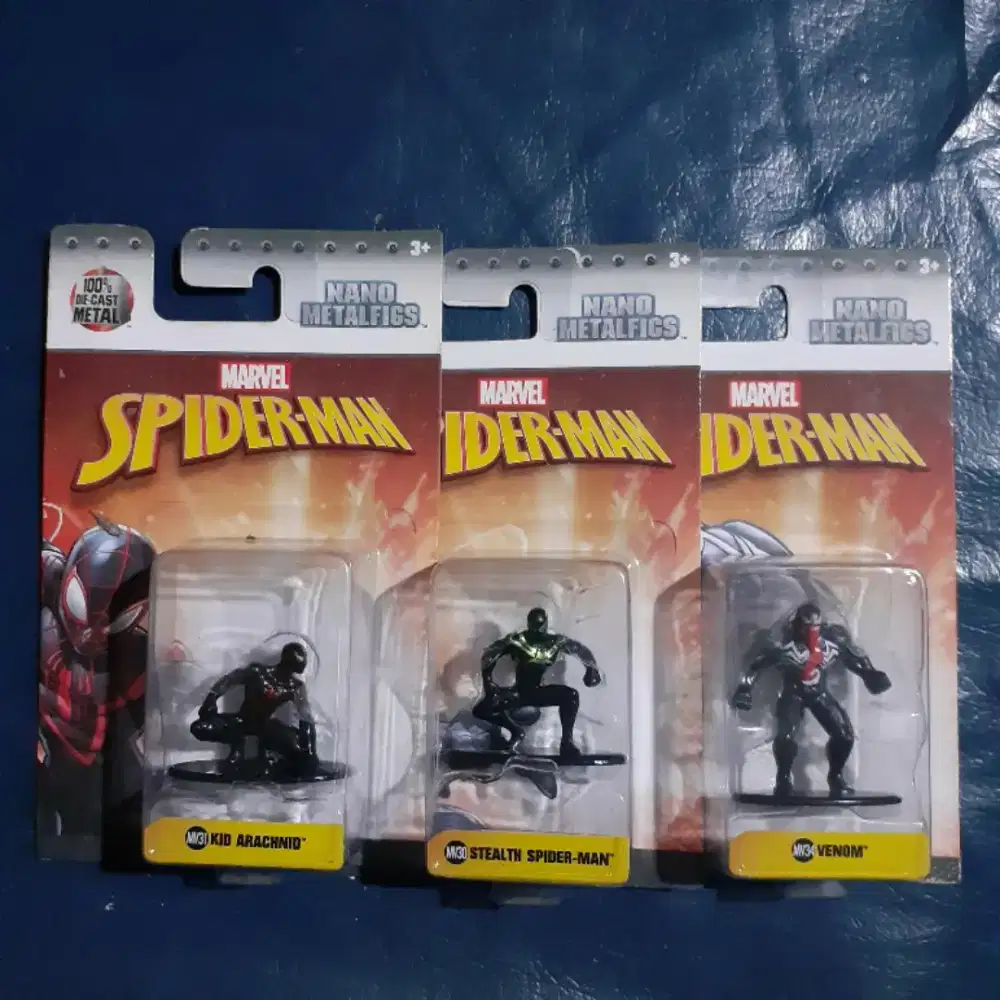 Nano metalfigs superheroes