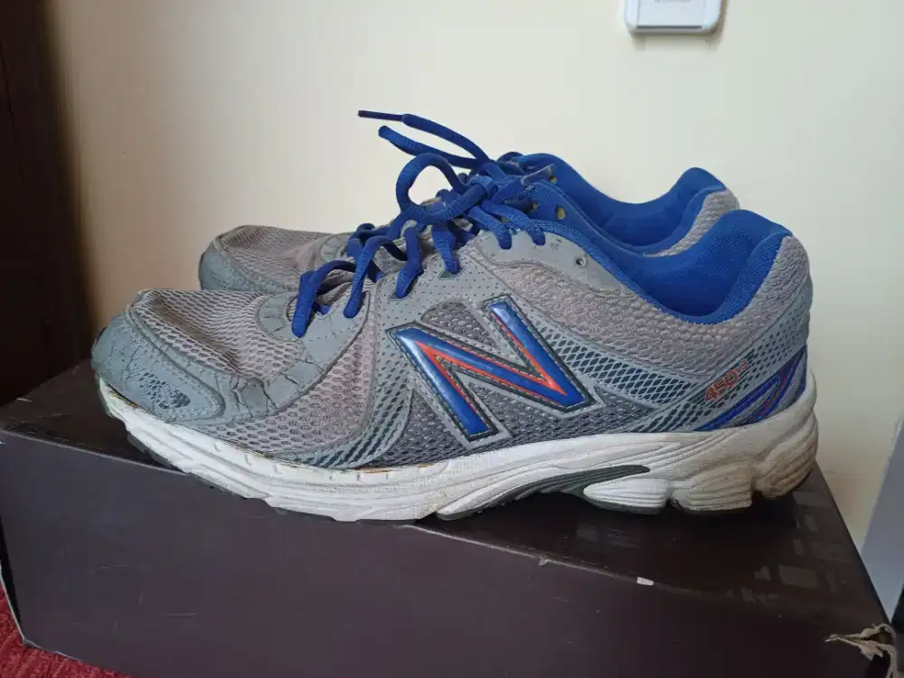 Sepatu Running NB 450v3 uk.42 nett