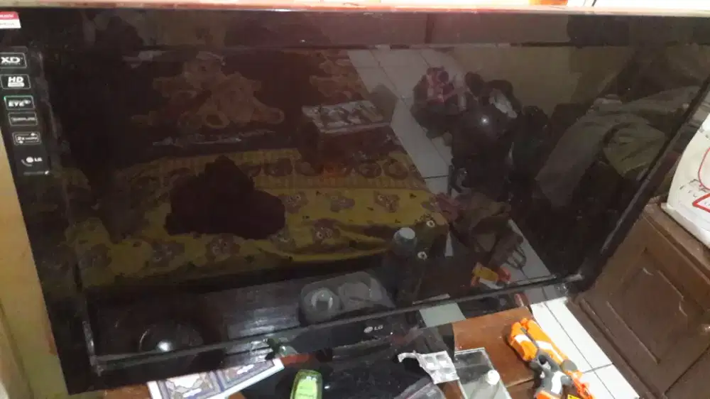 LG 42inch bukan smarttv