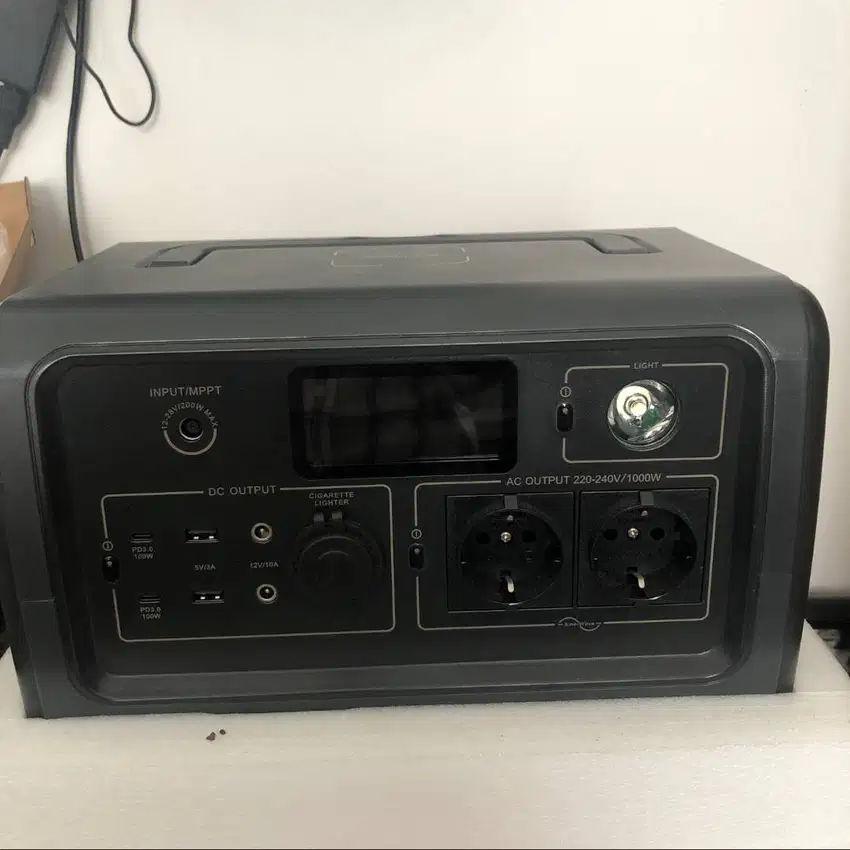 Portable Power Station (used like New)