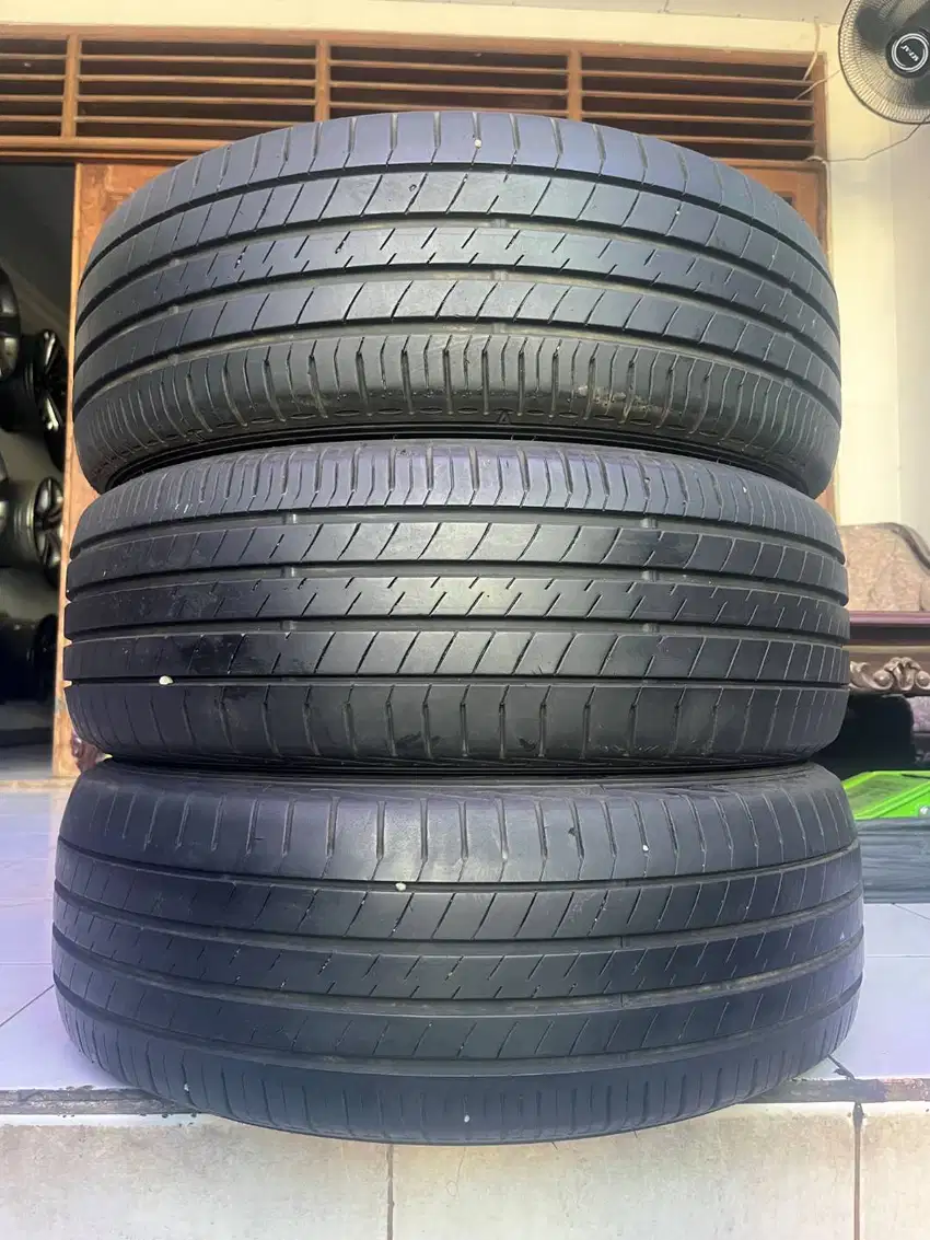 Ban Dunlop Sp Sport LM 705 215 60 r17 3Pcs