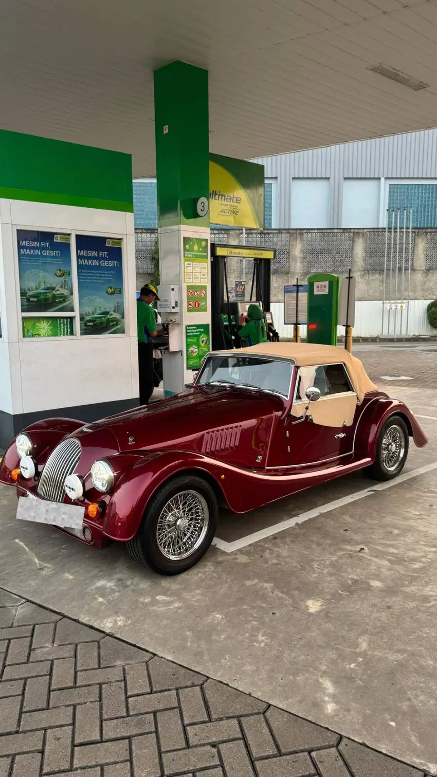 Morgan Plus Four Roadster 2021 Morgan Plus Six 2022 Merah Red RWD Soft