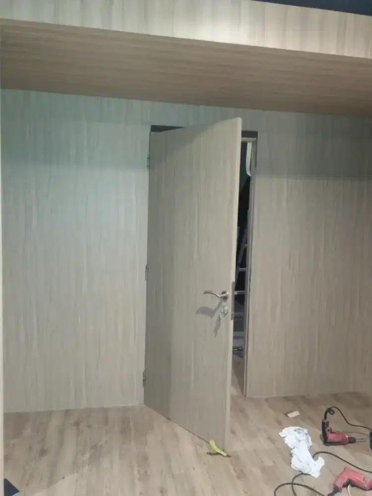 Partisi gypsum dan pengecatan