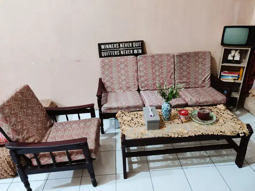 Kursi Kayu Set Retro
