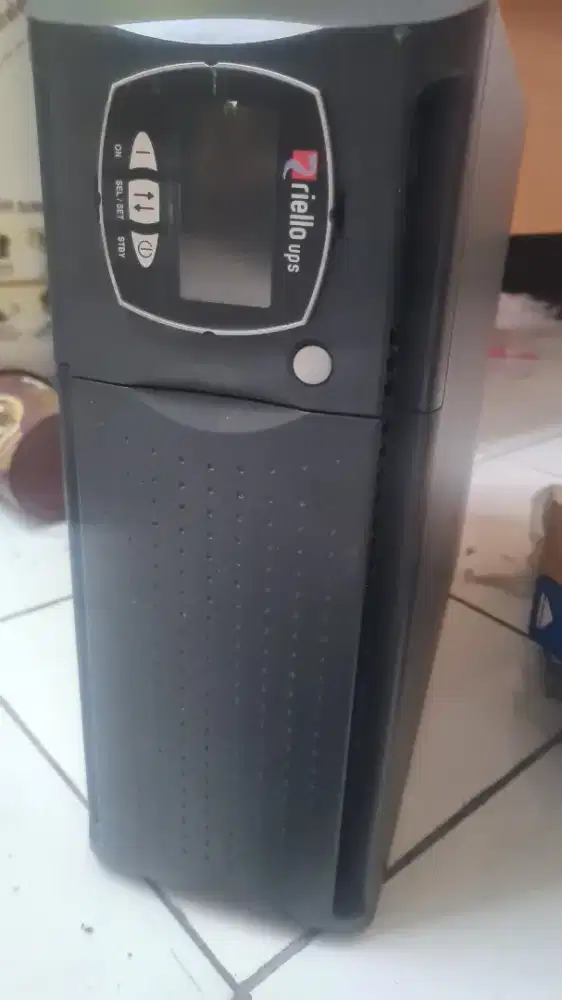 UPS DLD 330 RIELLO 3300 VA