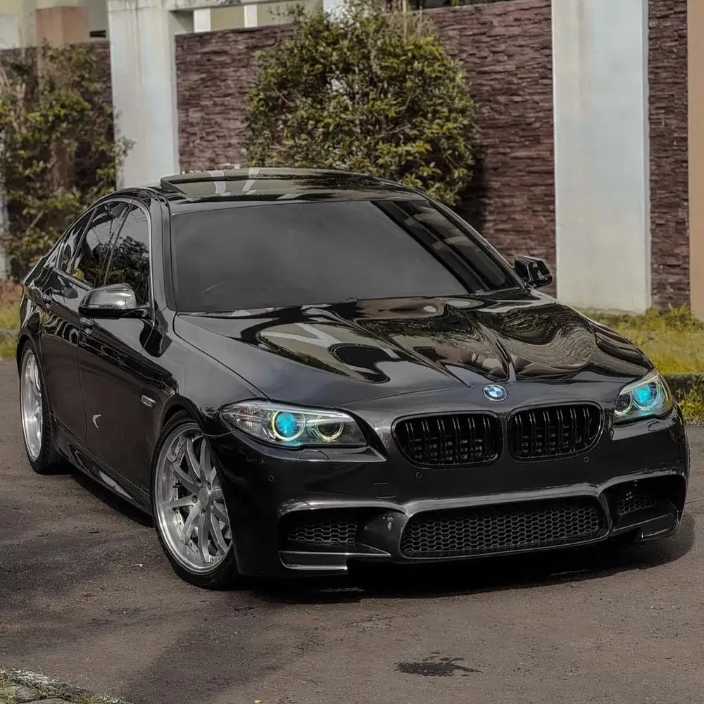 (CASH) BMW F10 520i LCI Facelift 2016