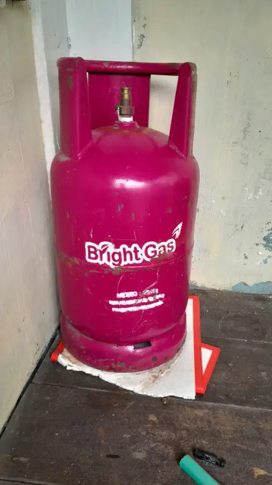 Jual tabung gas 12kg kosong, 250Nett, ambil ditempat, lokasi Sambisari