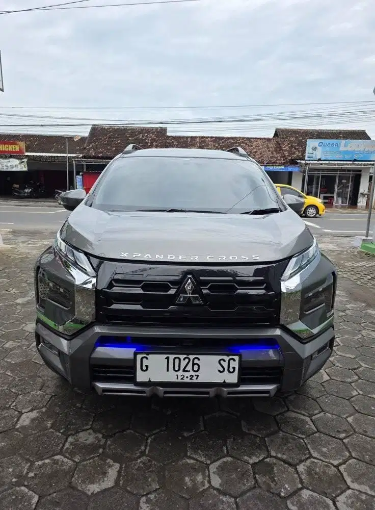 xpander cross matic tahun 2022