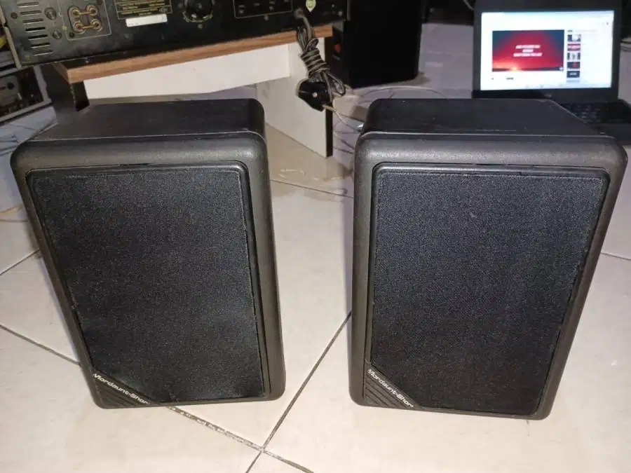 Mordaunt-Short CS-1 Compact Speakers
