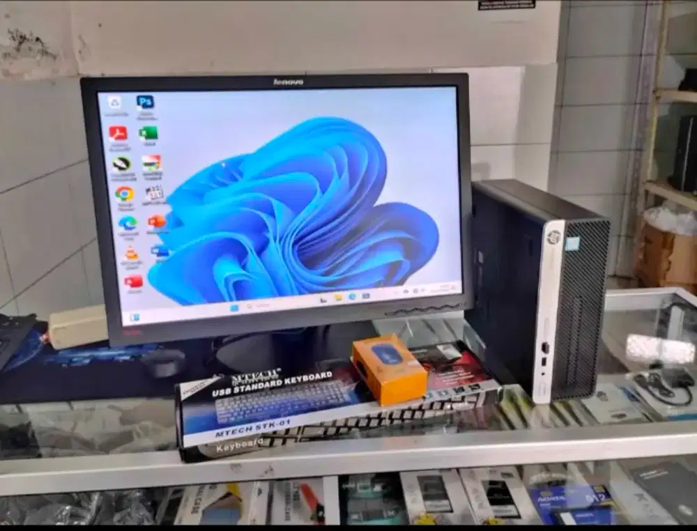 PC Fullset HP Prodesk intel i3 7100 ram 8gb SSD 128gn monitor led 22