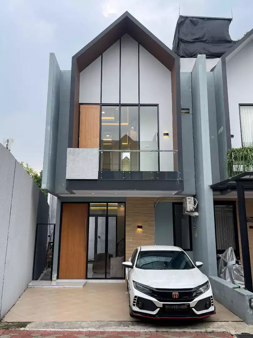 Rumah Rooftop Kolam Renang Pribadi di Jagakarsa Jakarta Selatan