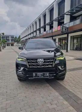 FORTUNER VRZ SPEK GR 2021 DP 10 JUTA