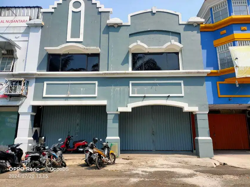 disewakan RUKO GANDENG SENTUL 2 LANTAI