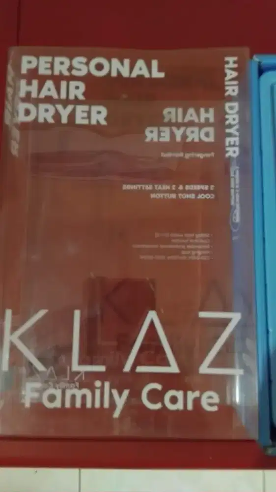 Klaz hair dyer 2 button heat & 1 button cool