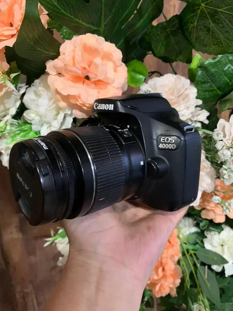 Dijual canon 4000d lensa 18-55mm