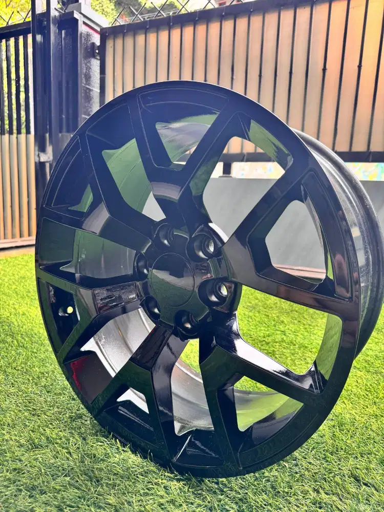 Velg Mobil Fortuner, Pajero, Chevrolet Trailblazer RAV CEO 20 Inch