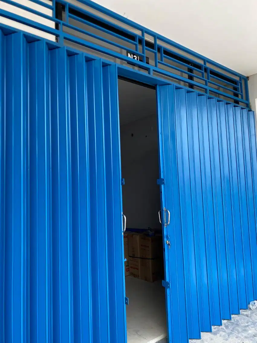 Pintu Lipat Besi Ruko dan Toko