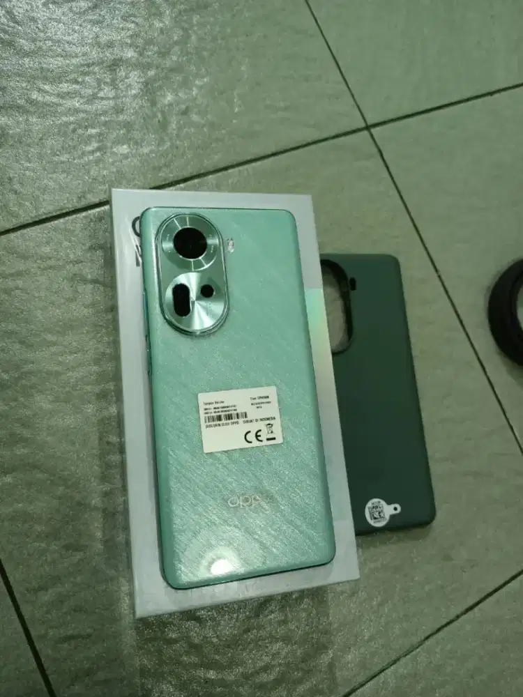 Di jual cepat Oppo Reno 11