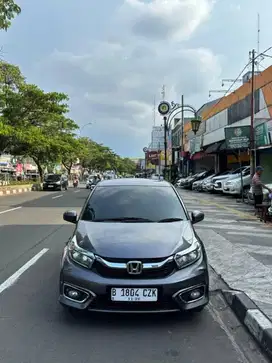 Honda Brio E CVT 2019  AT