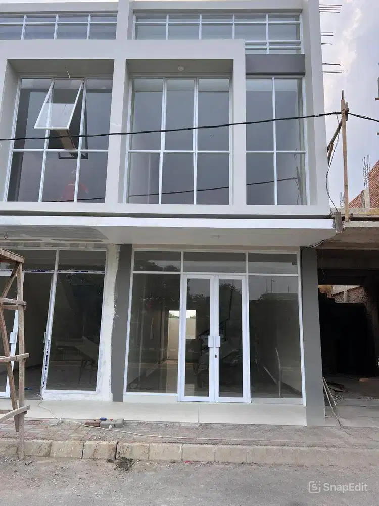 Dijual Ruko Komersial Granada Perumahan Galuh Mas Karawang