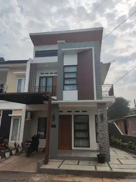 rumah strategis cash syariah 900 jutaan dekat tol RSUD Depok