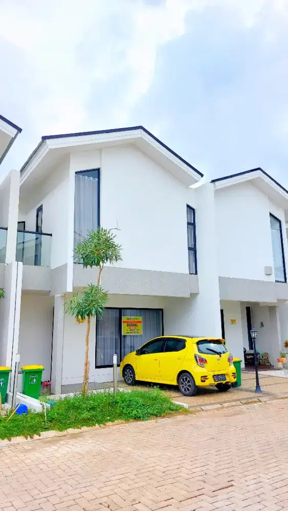 Rumah SIAP HUNI 2 lantai di Florista Garden Palembang DIBAWAH HARGA