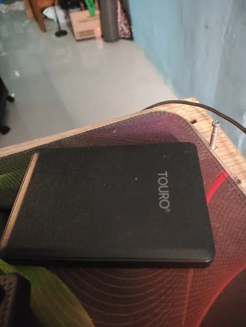 Jual harddisk eksternal second Hitachi touro