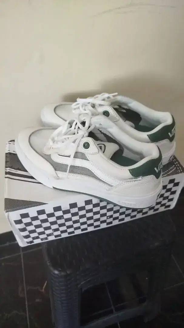 Sepatu Vans wayvee
