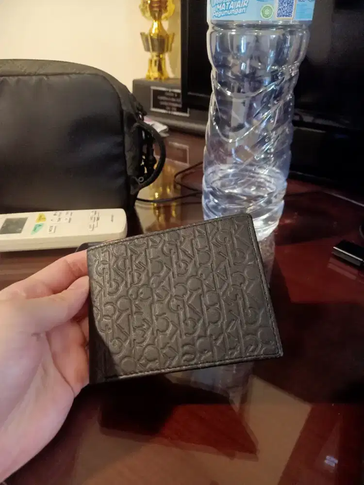 Dompet Calvin Klein