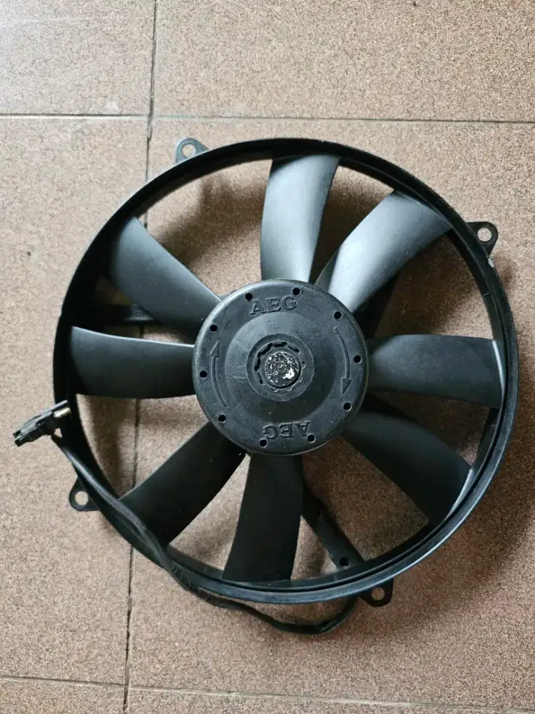 Extra Fan Mercedes Benz w124 dll, original Bintang