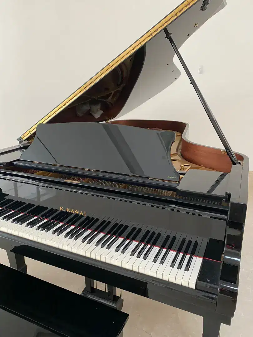 Grand Piano Kawai RX-7 Built up Japan