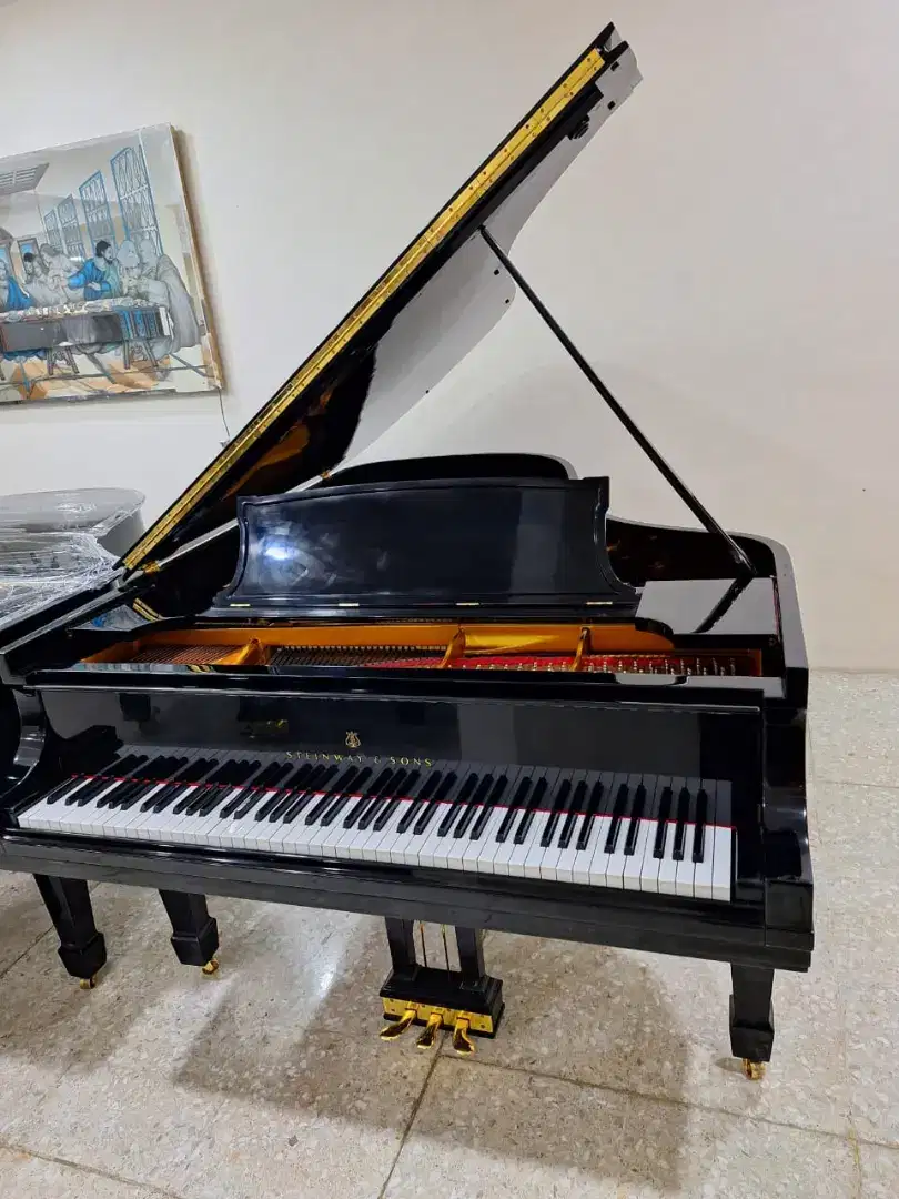 Grand Piano Steinway & Sons type B Hamburg SV Jerman