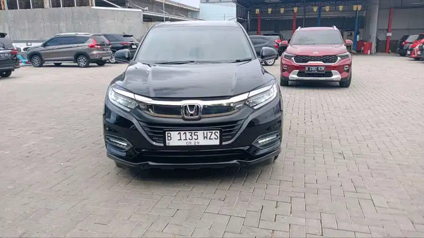 Honda HR-V E SE 1.5  AT 2019 Hitam DP Minim - B1135WZS