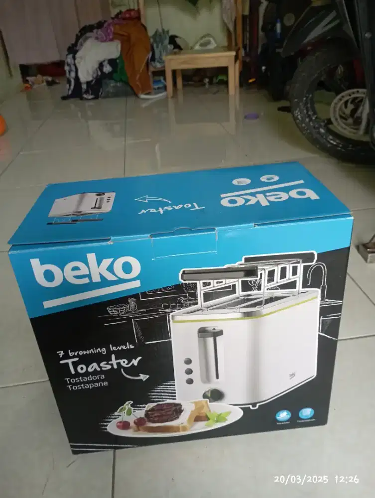 Toaster Beko / pemanggang roti