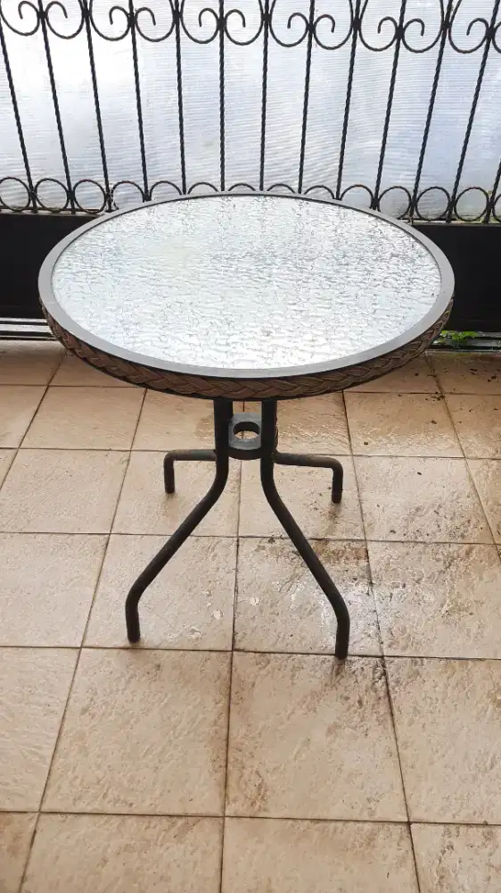 Meja balkon ace hardware