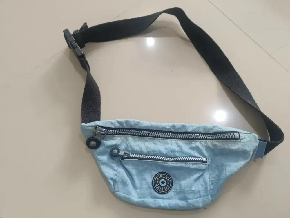 Tas slempang Kipling ori