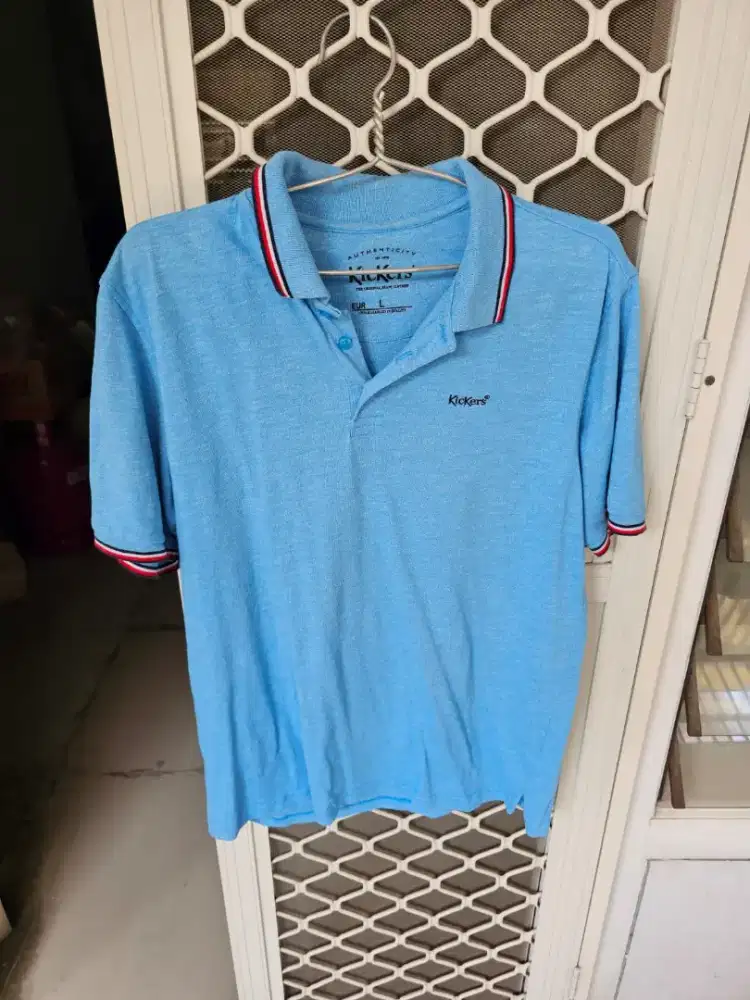 Kaos kickers seperti baru