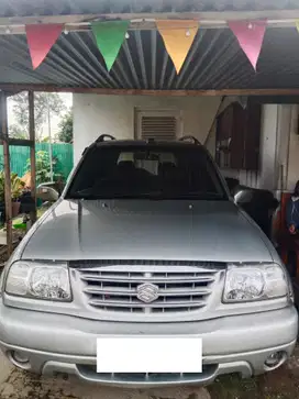 Suzuki escudo 2001 Bensin