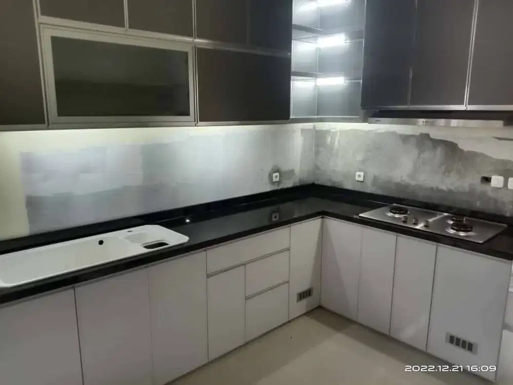 SET KITCHEN MARMER BLACK POLOS