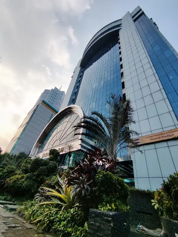 Sewa kantor luas 215.41m, Jakarta Area Gatot Subroto Graha MR