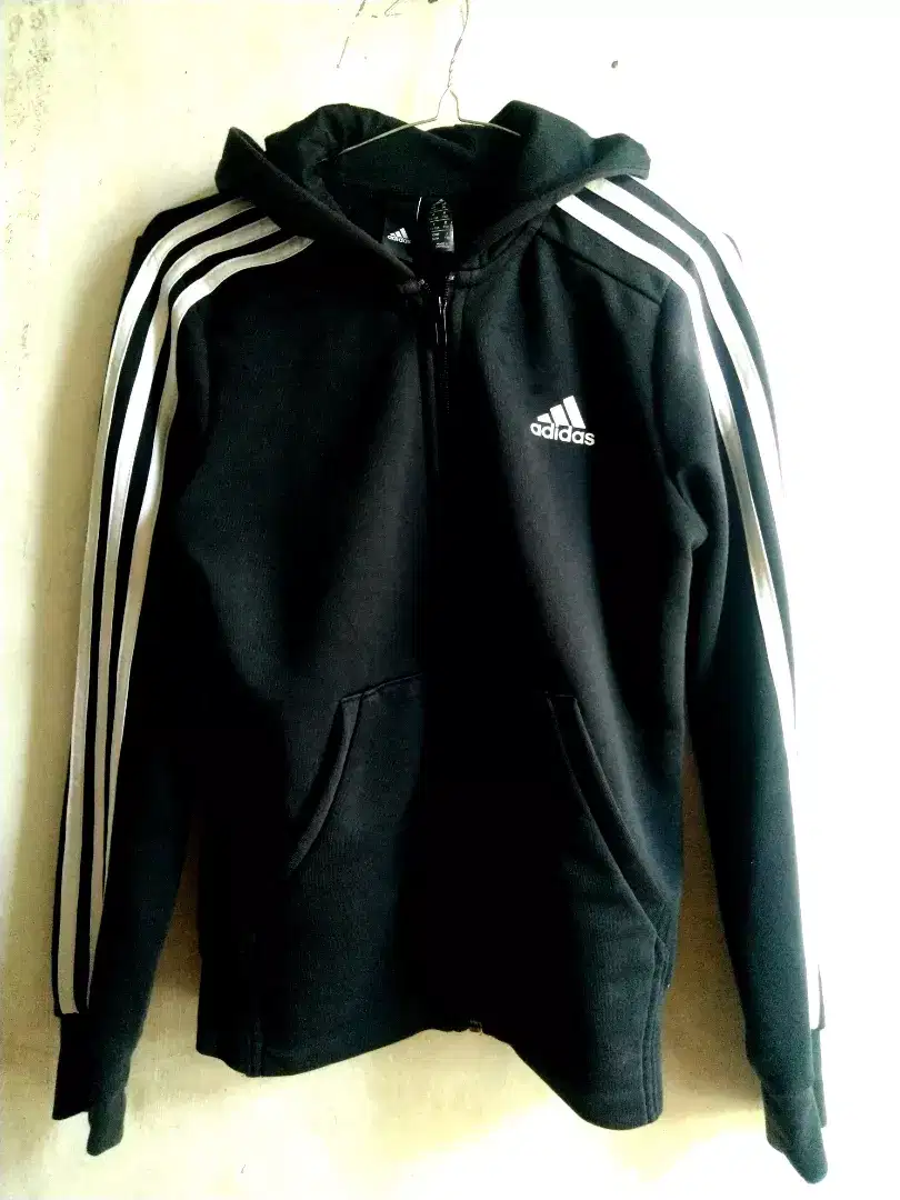 Sweater Adidas Anak Like New