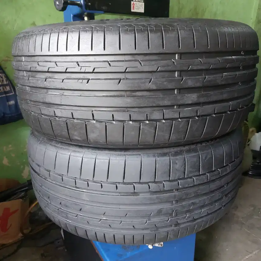 Ban 275 45 R21 Continental sport Contact 6