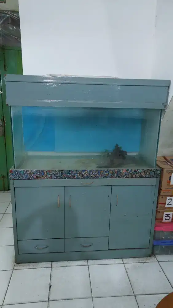 Aquarium Ikan Hias
