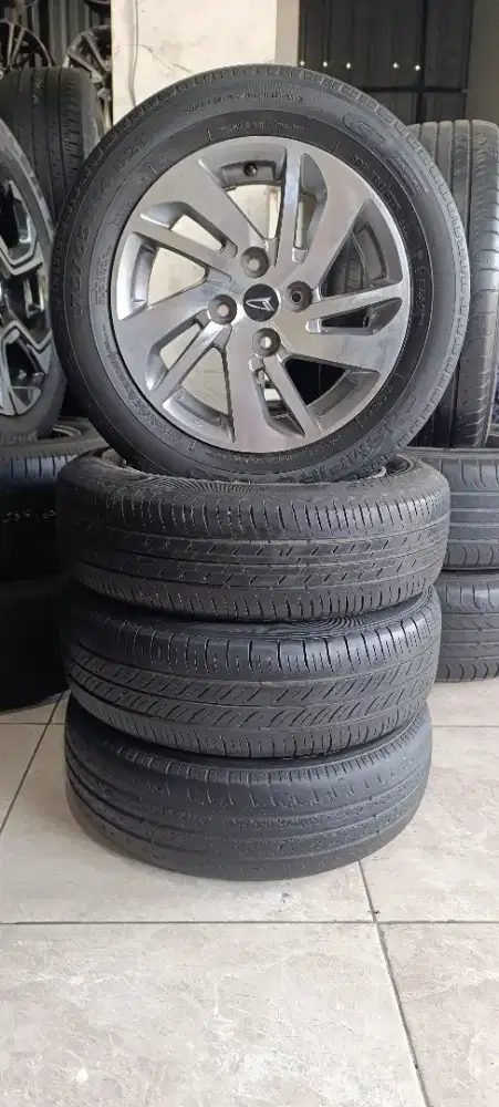 Velg original Daihatsu sirion