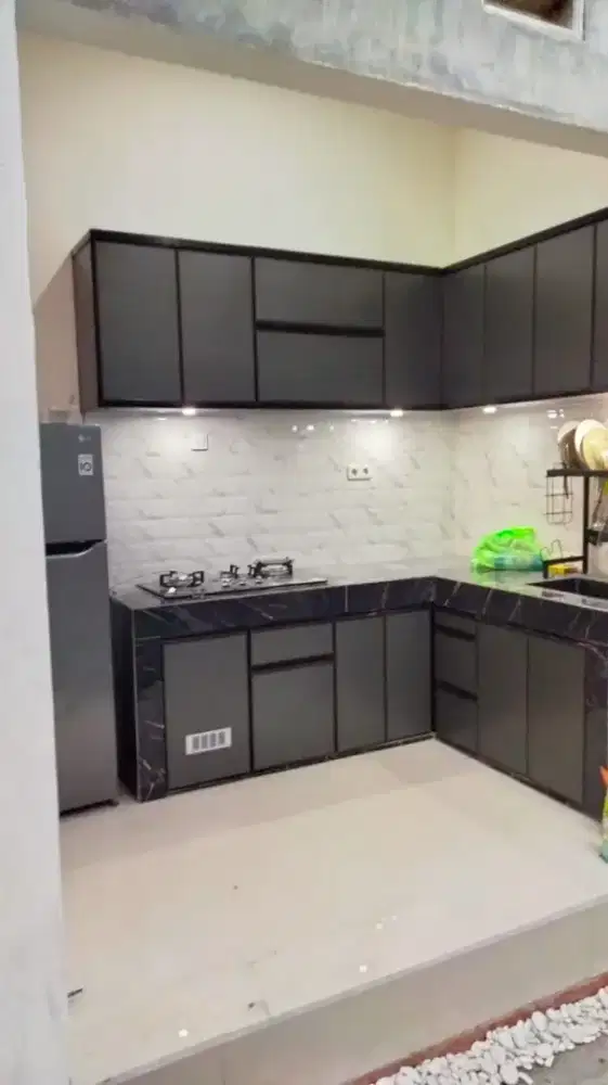 Kitchenset almunium acp fremless engsel slowmotion